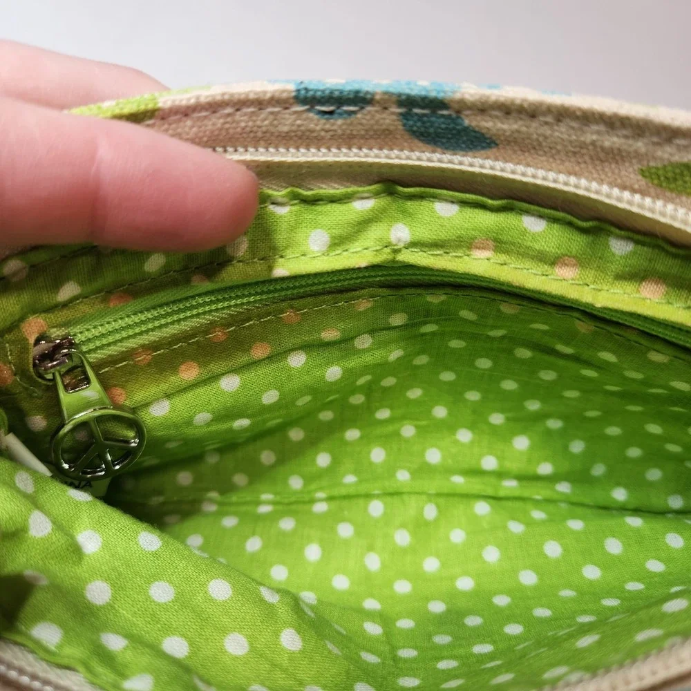 Bungalow 360 Canvas Wristlet Peace Turtles 8.5x5 Zip‎ + Magnetic Closure